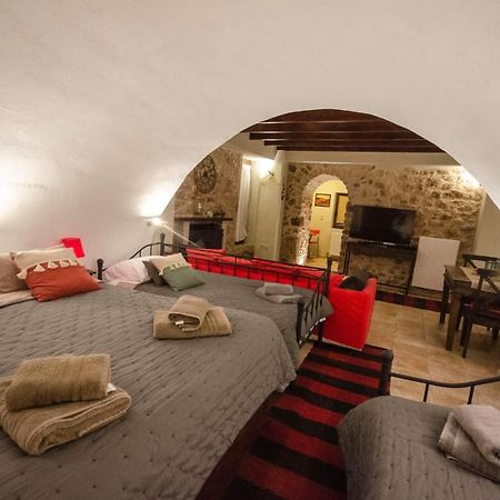 Villa Malevi Діміцана Екстер'єр фото